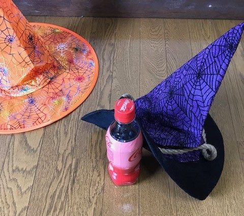 ■簡単ハロウィンゲーム「魔女の帽子の輪投げ」のやりかた