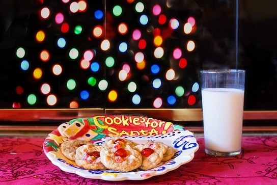 ■アメリカのクリスマスは、サンタにも食べ物を用意する